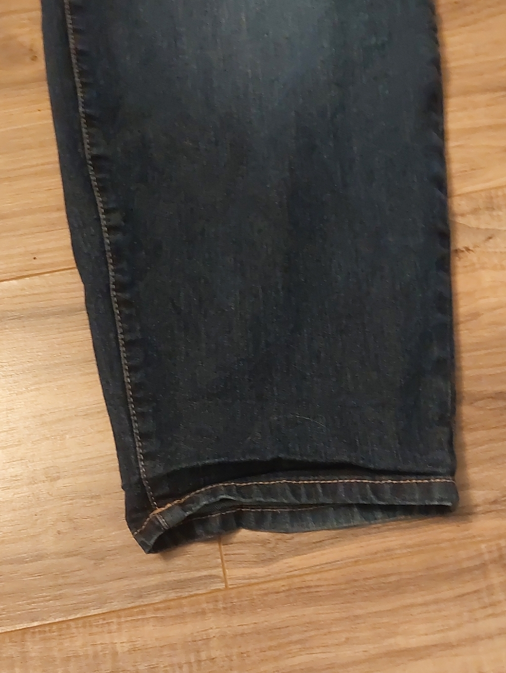 Torrid Blue Dark Wash Denim Jeans Plus Size 28S - Picture 6 of 16